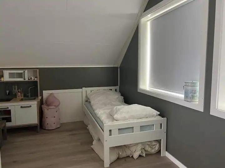 Lekkert Gjestehus Med Gratis Parkering Pa Stedet. Levanger Exterior photo